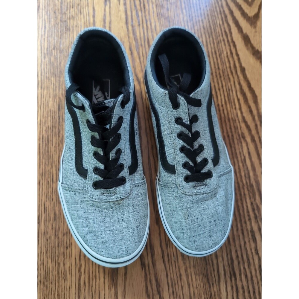 Vans Skateboard Shoes Womens 6.5 or youth Size 5.0 Grey Black Low Top